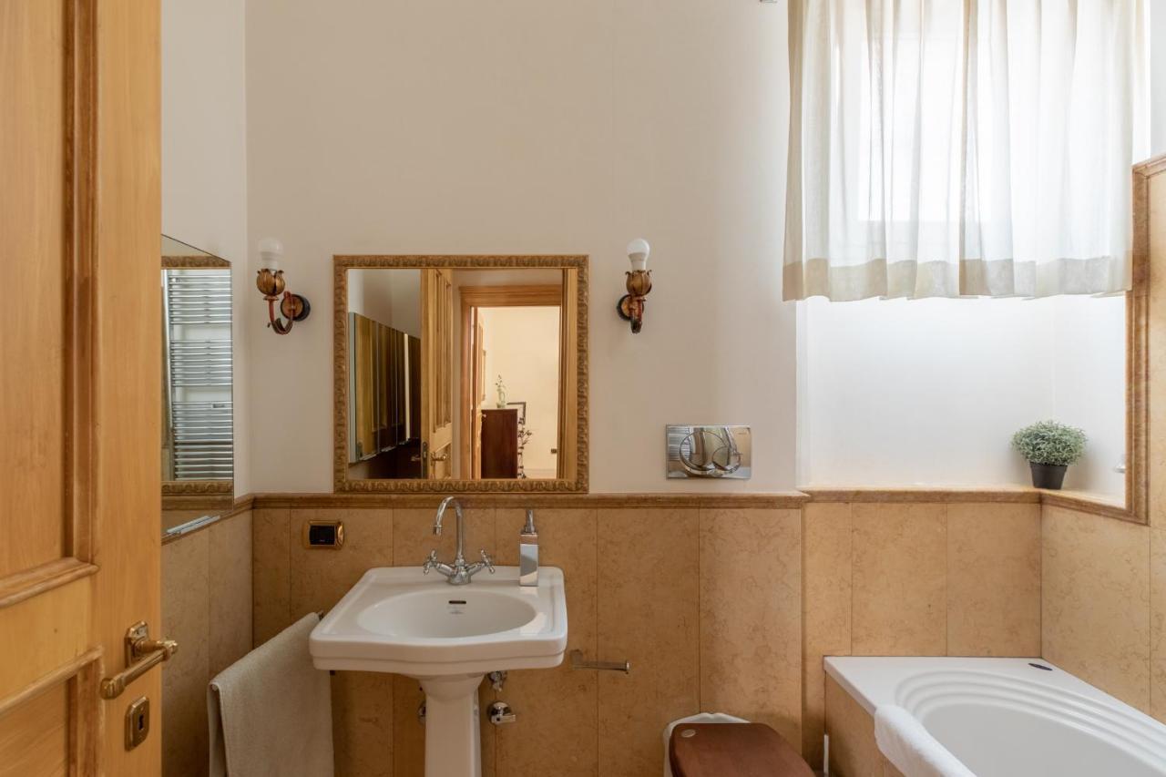 Iflat Elegant And Luxury Apartment Near Pantheon Roma Esterno foto